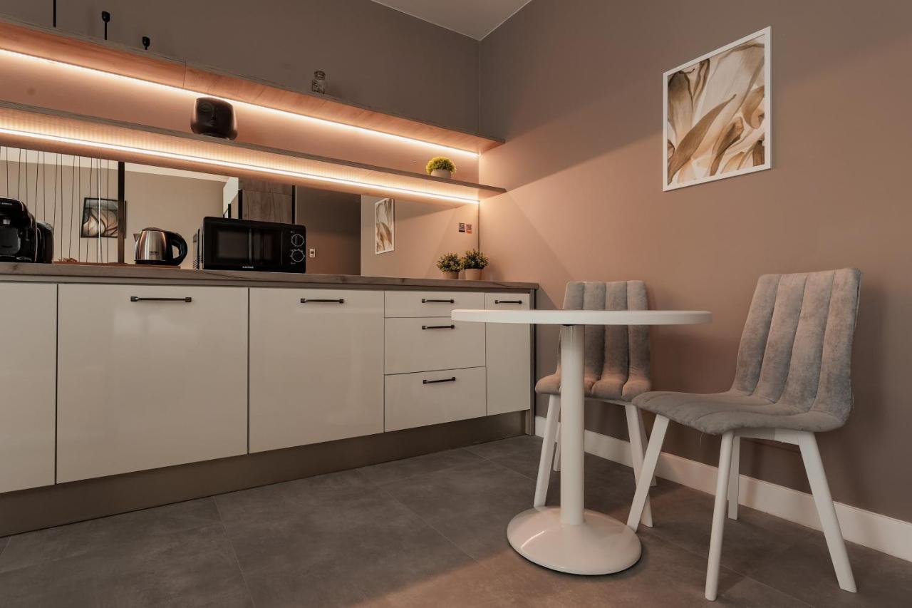 Aparthotel Nest Inn David Prodan Kluż-Napoka Zewnętrze zdjęcie